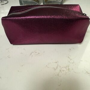 💄 Ulta Metallic Magenta Cosmetic Bag – Never Used! 💖